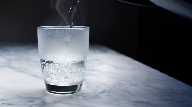 瞬熱飲水機好嗎？瞬熱飲水機比較、優缺點解析與選購指南