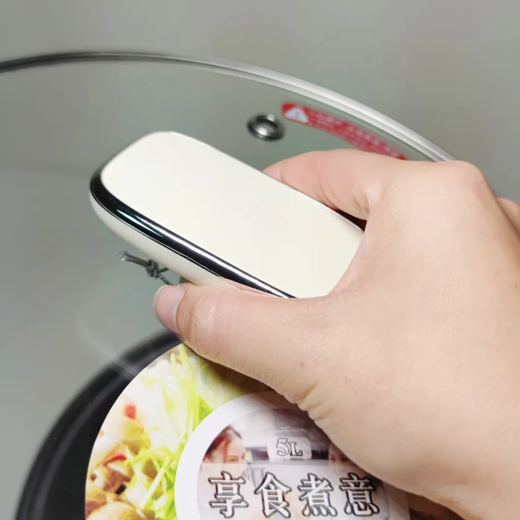 家電開鍋|元山家電享食電熱鍋,蒸煮煎燉樣樣行,多功能電熱鍋開箱,團聚火鍋、獨享牛排、早午餐,能插電就能用!