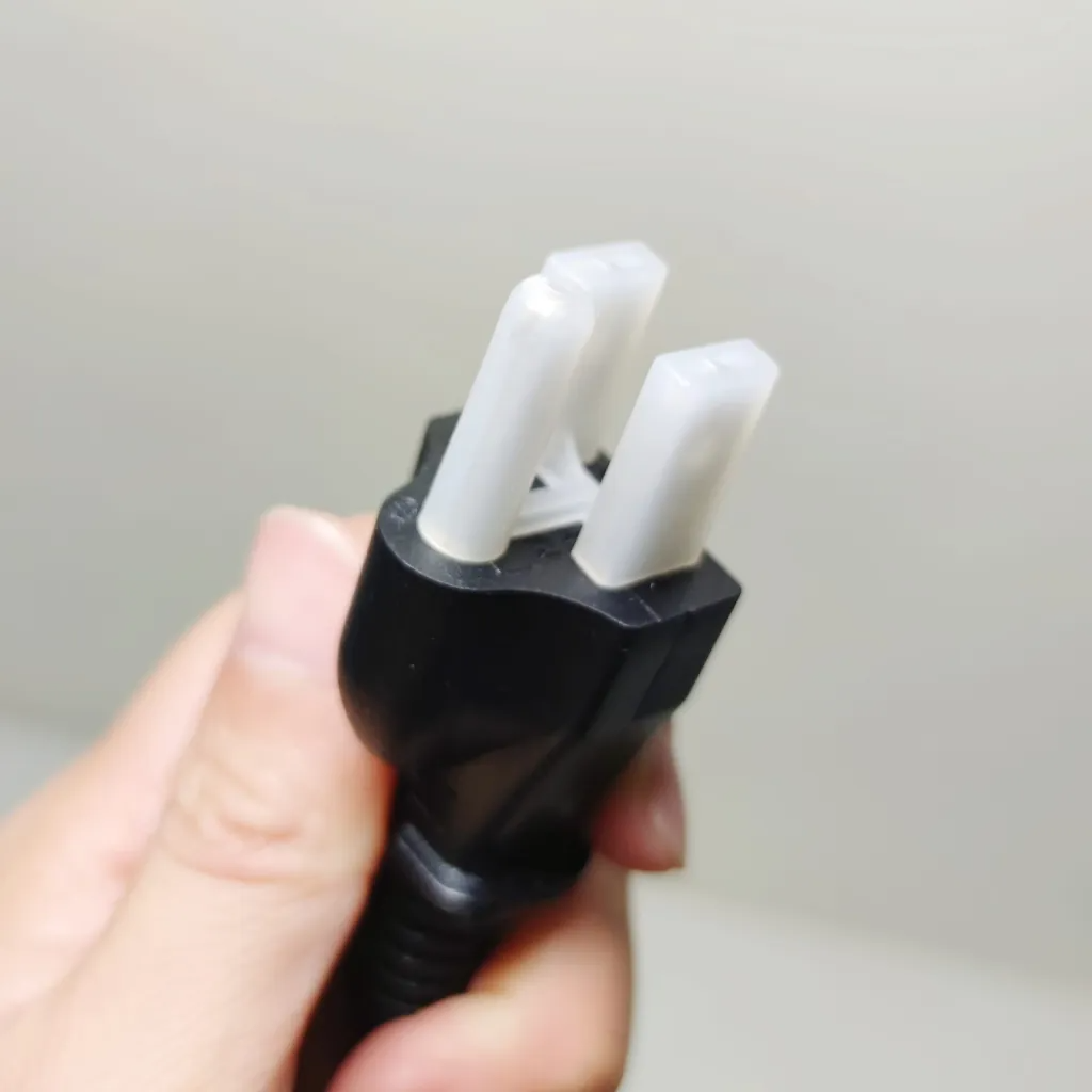 家電開鍋|元山家電享食電熱鍋,蒸煮煎燉樣樣行,多功能電熱鍋開箱,團聚火鍋、獨享牛排、早午餐,能插電就能用!